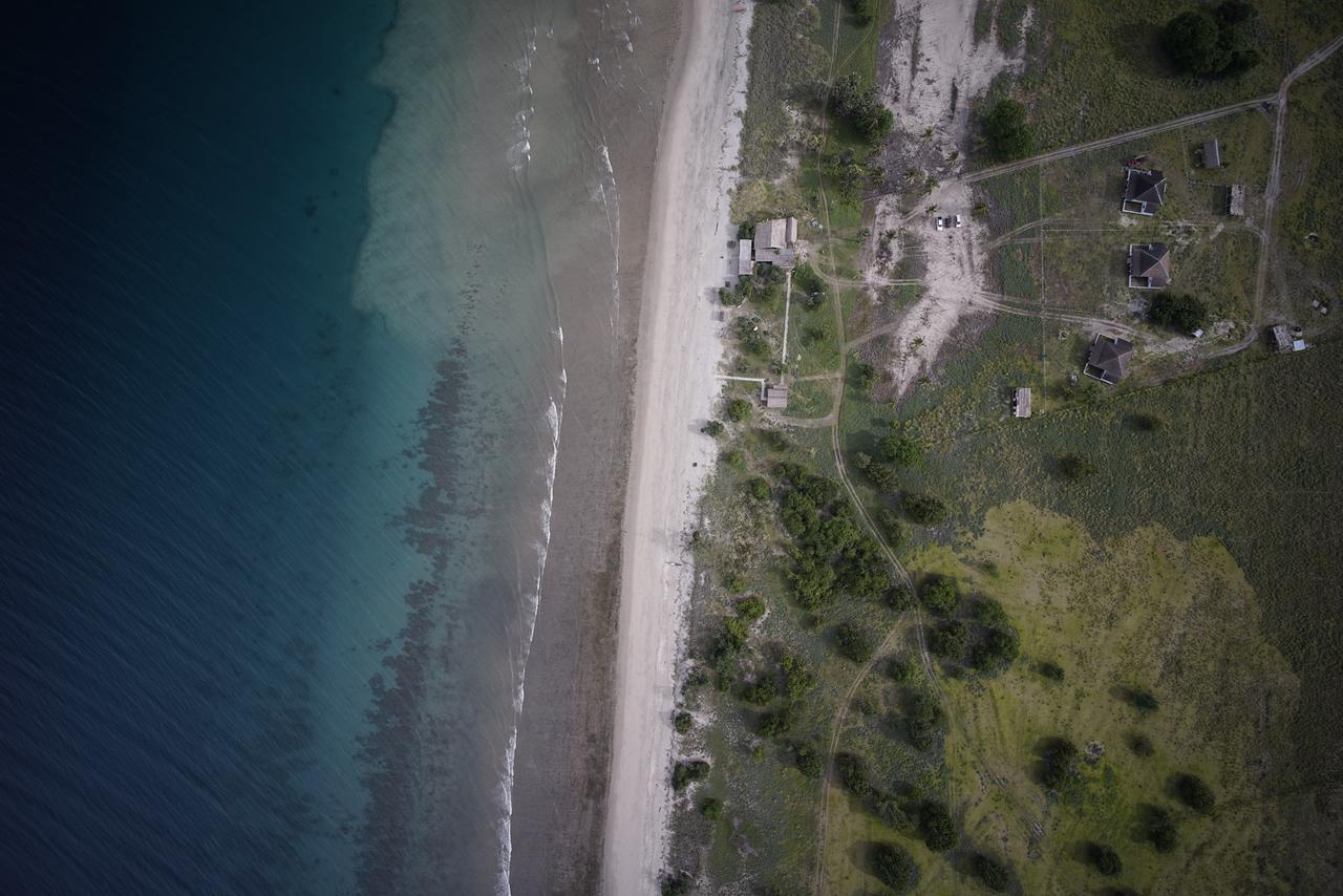 Wera Beach Kadumbul ภายนอก รูปภาพ