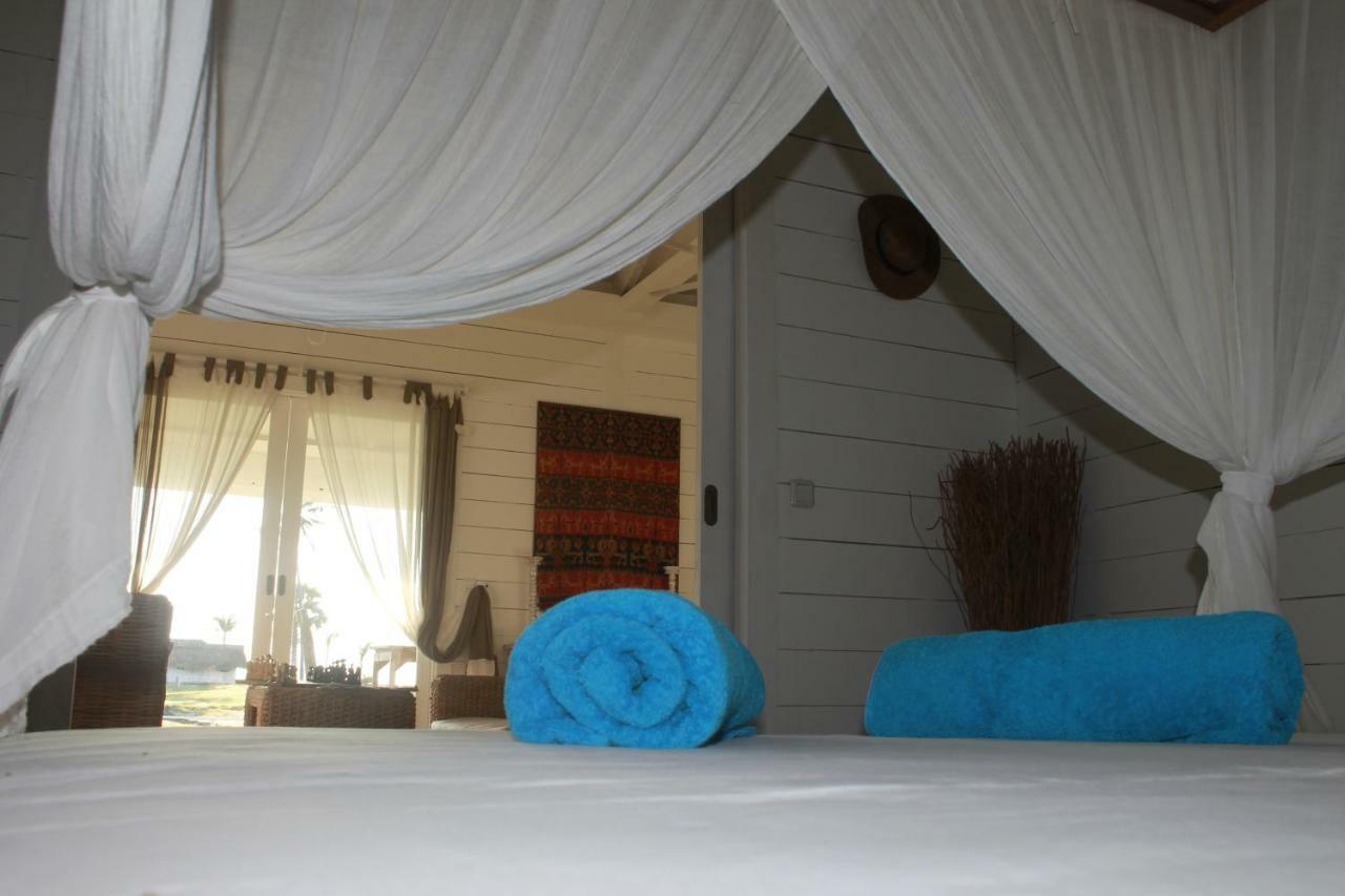Wera Beach Kadumbul ภายนอก รูปภาพ